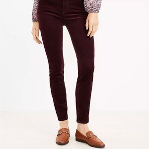 LOFT Women’s High Waisted Dark Burgundy Corduroy Pants Size 28